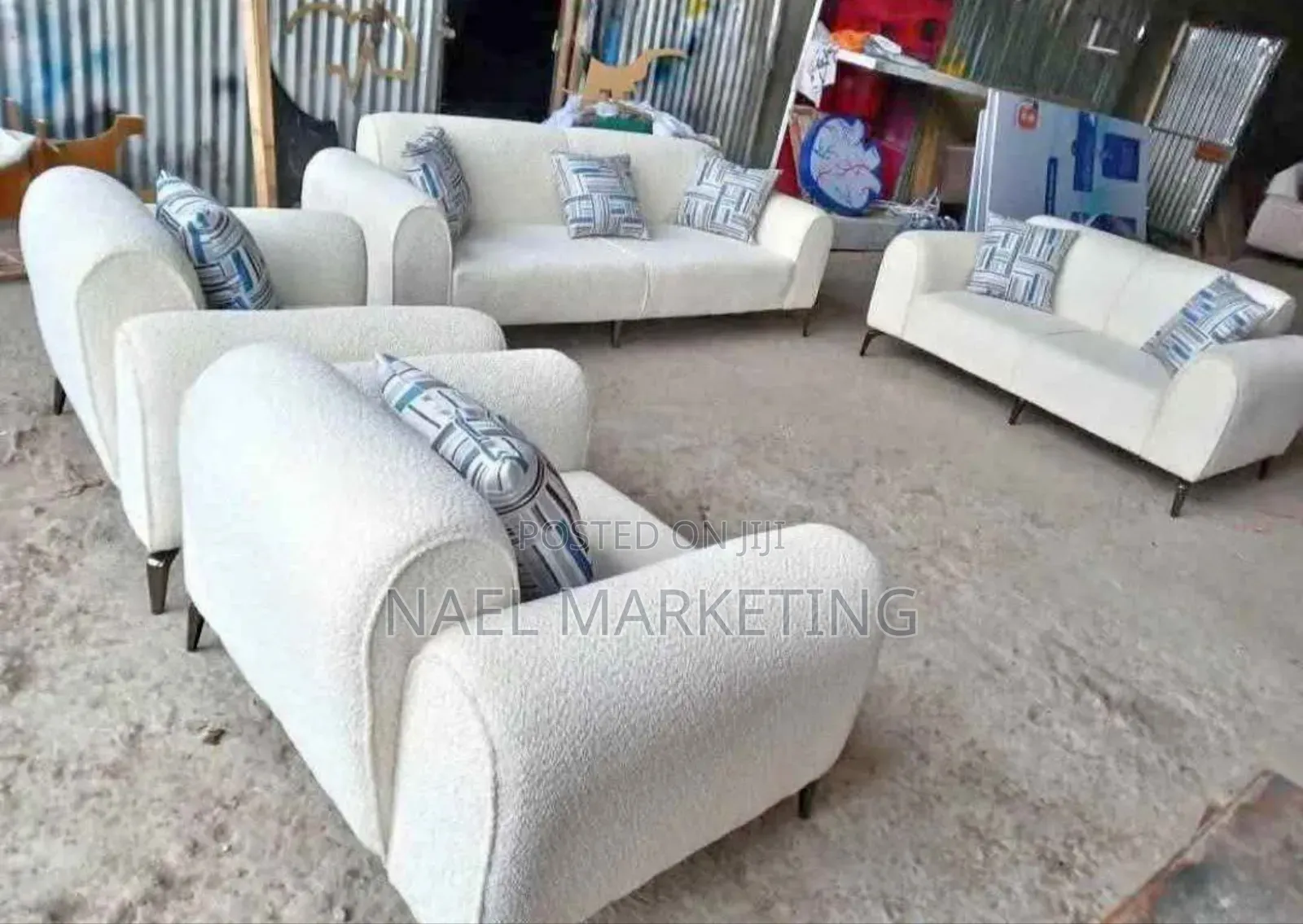 ዘመናዊ የቤት ሶፋ