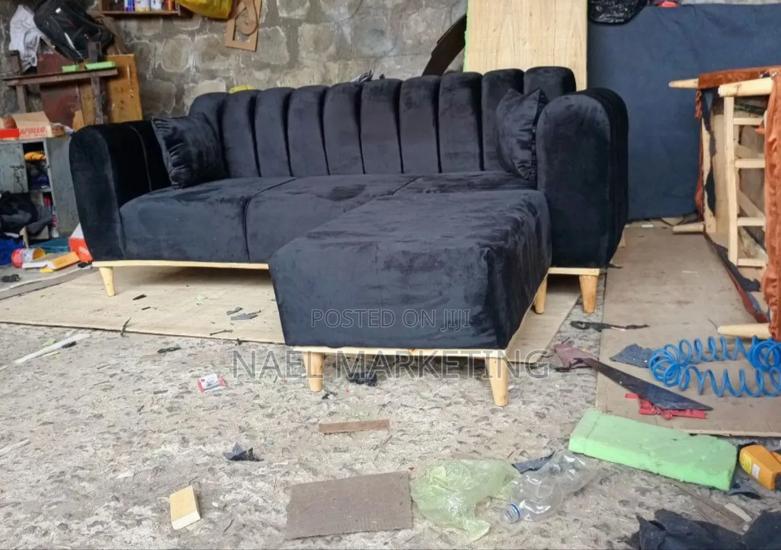 ዘመናዊ የቤት ሶፋ