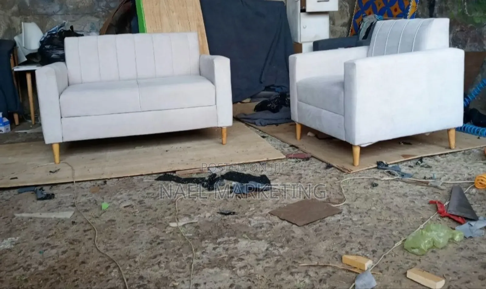 ዘመናዊ የቤት ሶፋ