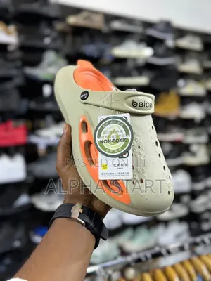 New Arrival Crocs Bush Sandel Made in Vietnam