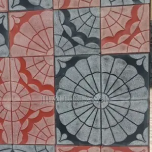 የ የግቢ ንጣፍ ቴራዞ በተለያዩ ቀለሞችና ሳይዞች በሚፈልጉት መጠን እኛ ጋር ያአገኛሉ