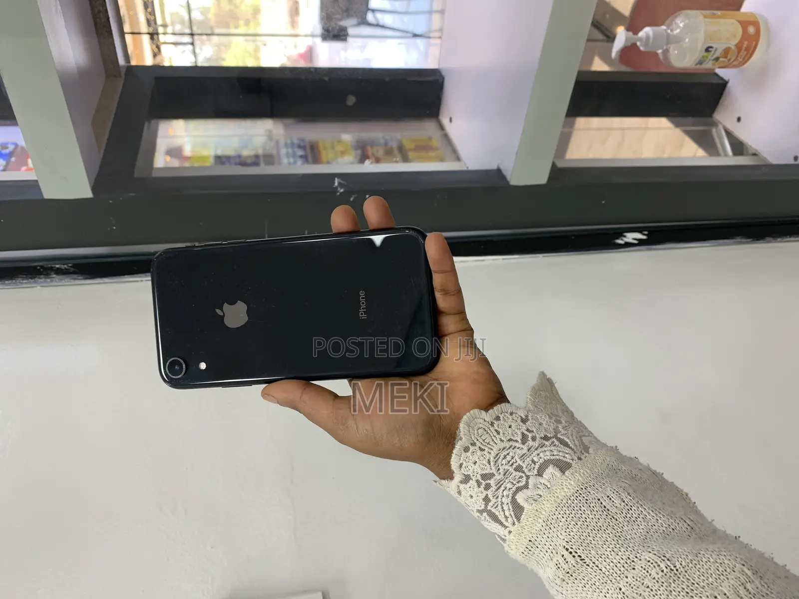 Apple XR 128 GB Black
