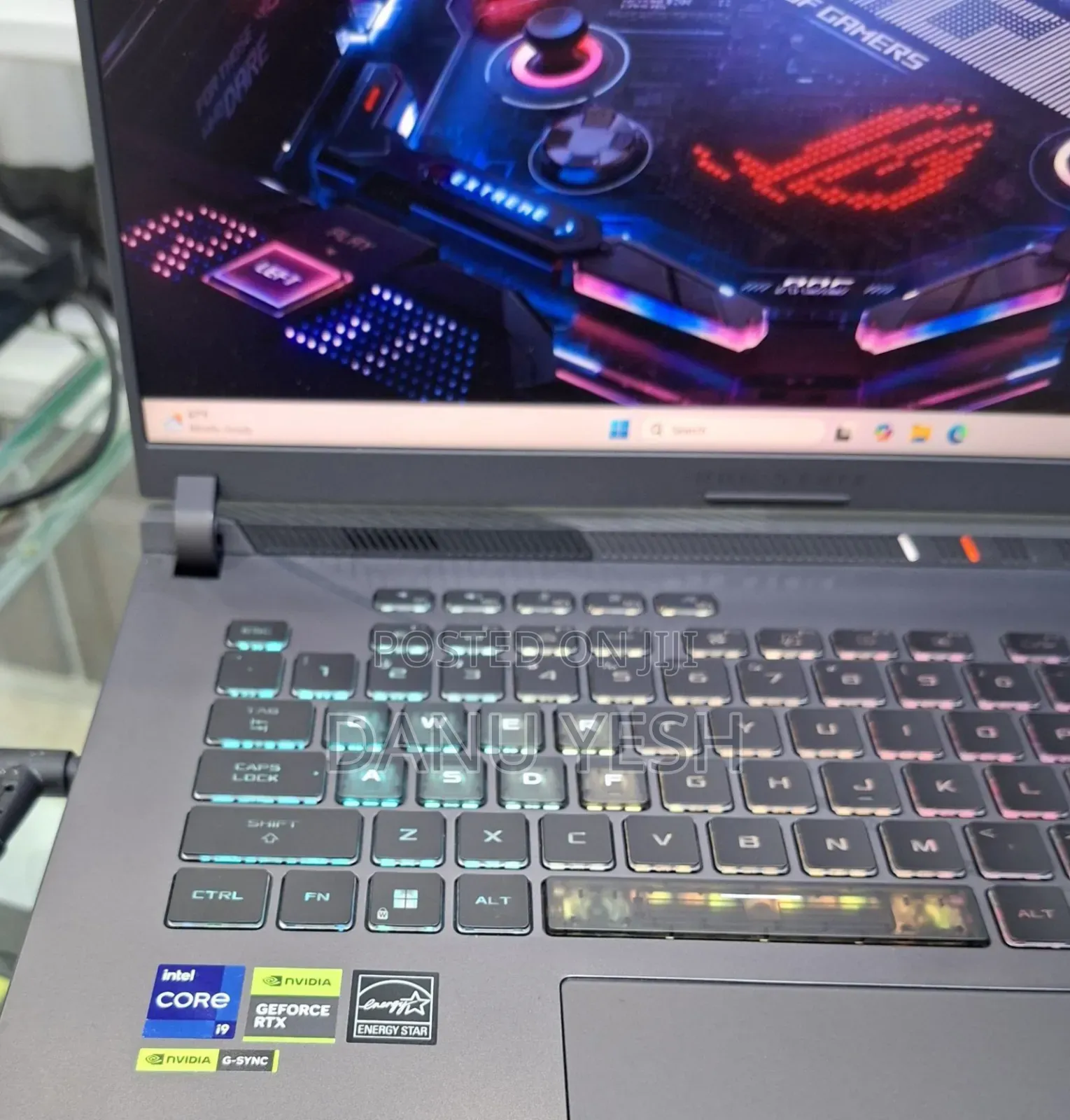 New Laptop Asus ROG Strix G15 32GB Intel Core I9 SSD 1T