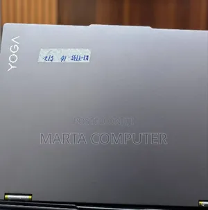 New Laptop Lenovo Yoga 7i 16GB AMD Ryzen 7 SSD 512GB
