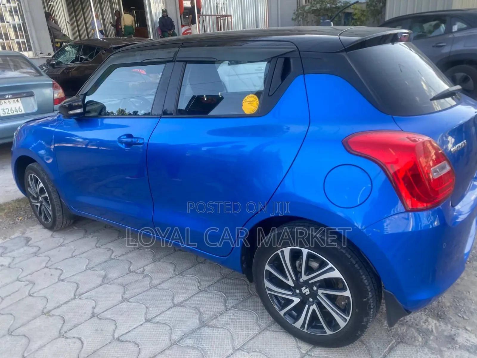 Suzuki Swift 2022 Blue