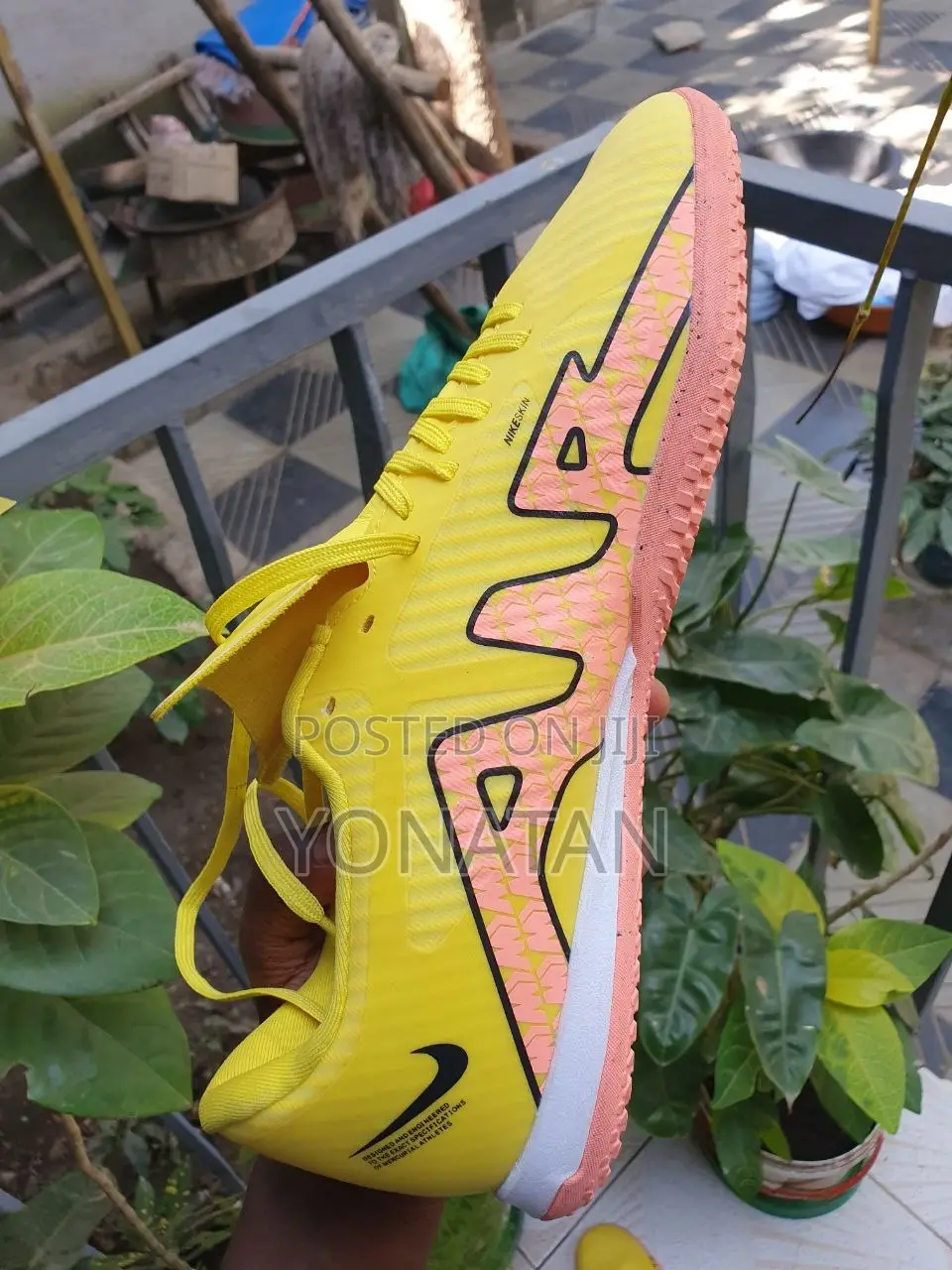 Nike Zoom Mercurial Vapor 15 Academy Ic. Part of the "Lucent Pack",