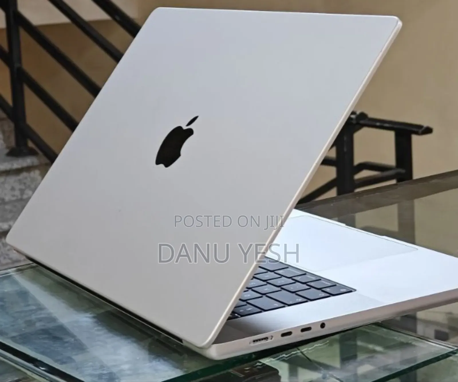 New Laptop Apple MacBook Pro 16GB Apple M1 Pro SSD 1T