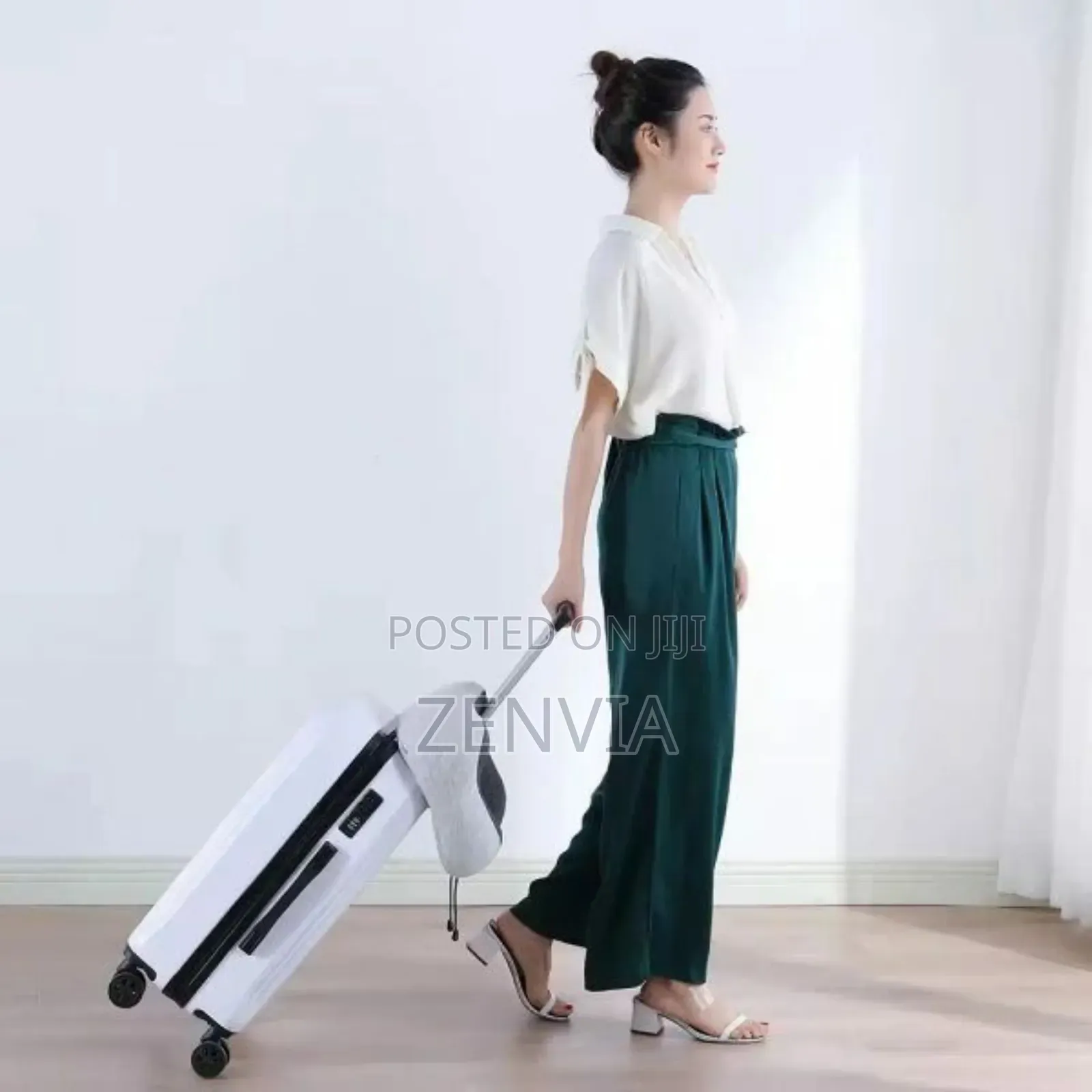 U-Shaped Memory Foam Pillow /Free Delivery/