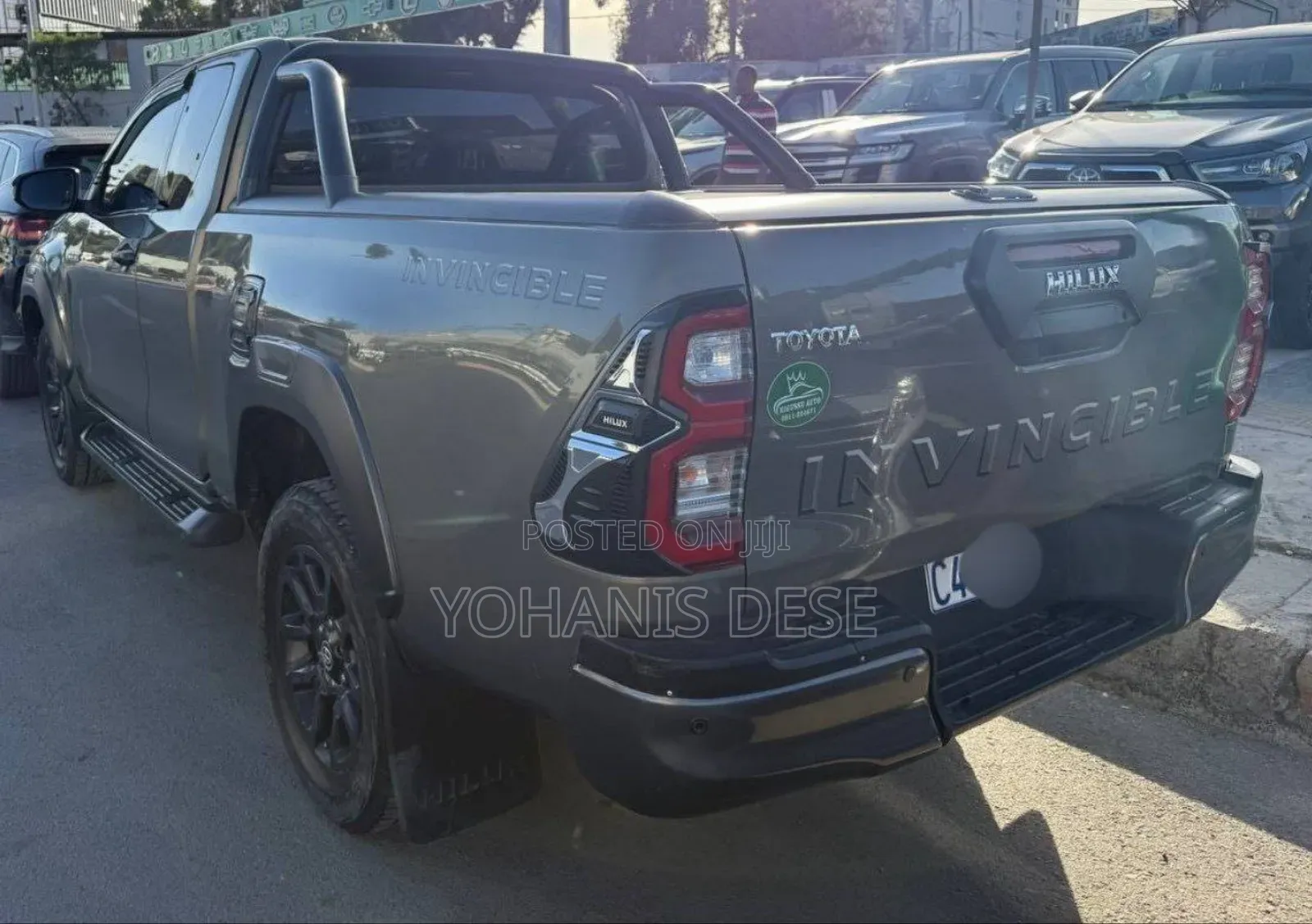 Toyota Hilux 2022 Gray
