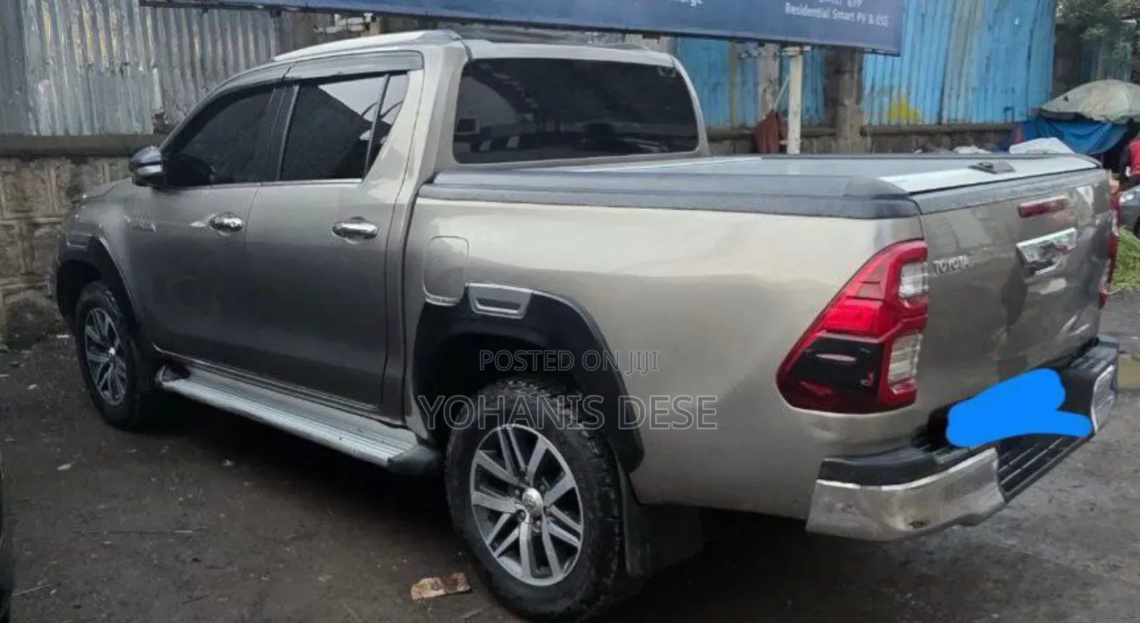 Toyota Hilux 2018 Brown