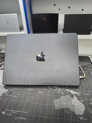 New Laptop Apple MacBook Pro 24GB Apple M4 Pro SSD 1T