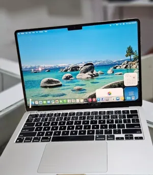 New Laptop Apple MacBook Air 2022 M2 8GB Apple M2 SSD 256GB