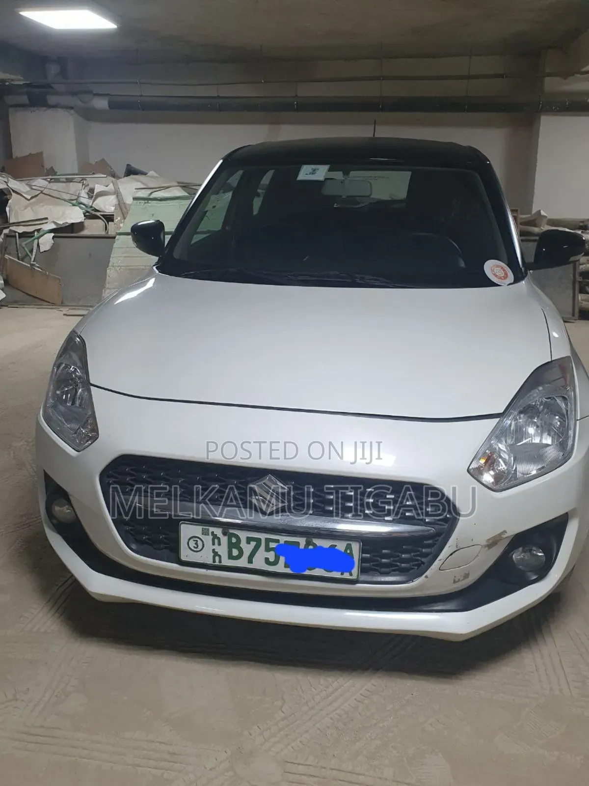 Suzuki Swift 2022 White