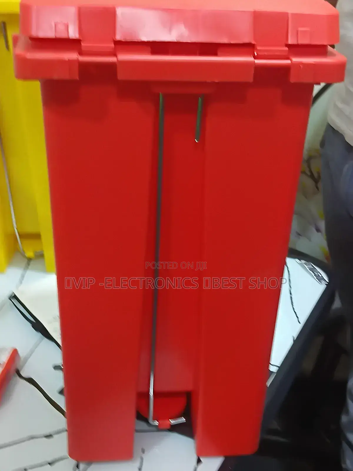 Garbage 20liter መርገጫ ያለው የቆሻሻ ማጠራቀሚያ