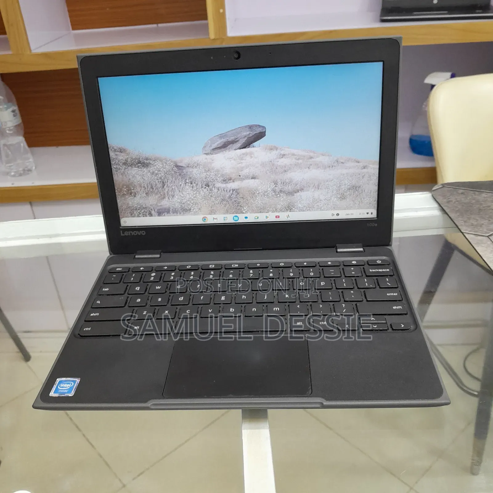 Laptop Lenovo Chromebook C330 4GB Intel SSD 32GB