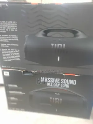JBL Boombox 4