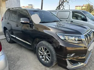 Toyota Land Cruiser Prado 2.8 2019 Brown