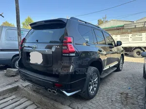 Toyota Land Cruiser Prado 2.8 2019 Brown