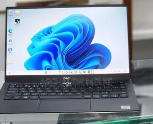 New Laptop Dell XPS 13 8GB Intel Core I7 SSD 512GB