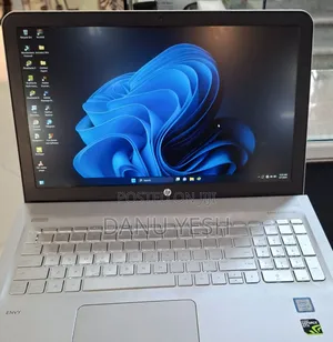 New Laptop HP Envy 15 12GB Intel Core I5 SSD 1T