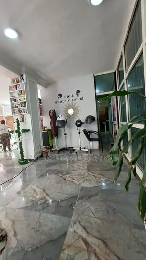 መሀል ቡልቡላ 40/60 ኮንዶሚኒየም የሚሽጥ የንግድ ሱቅ