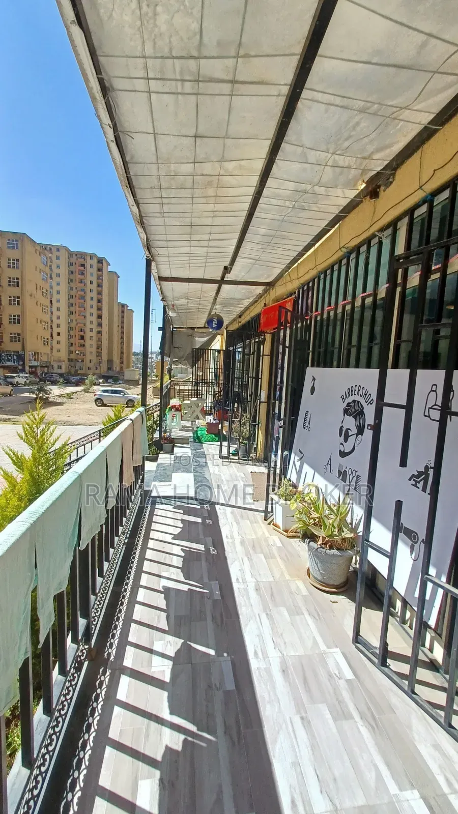 መሀል ቡልቡላ 40/60 ኮንዶሚኒየም የሚሽጥ የንግድ ሱቅ