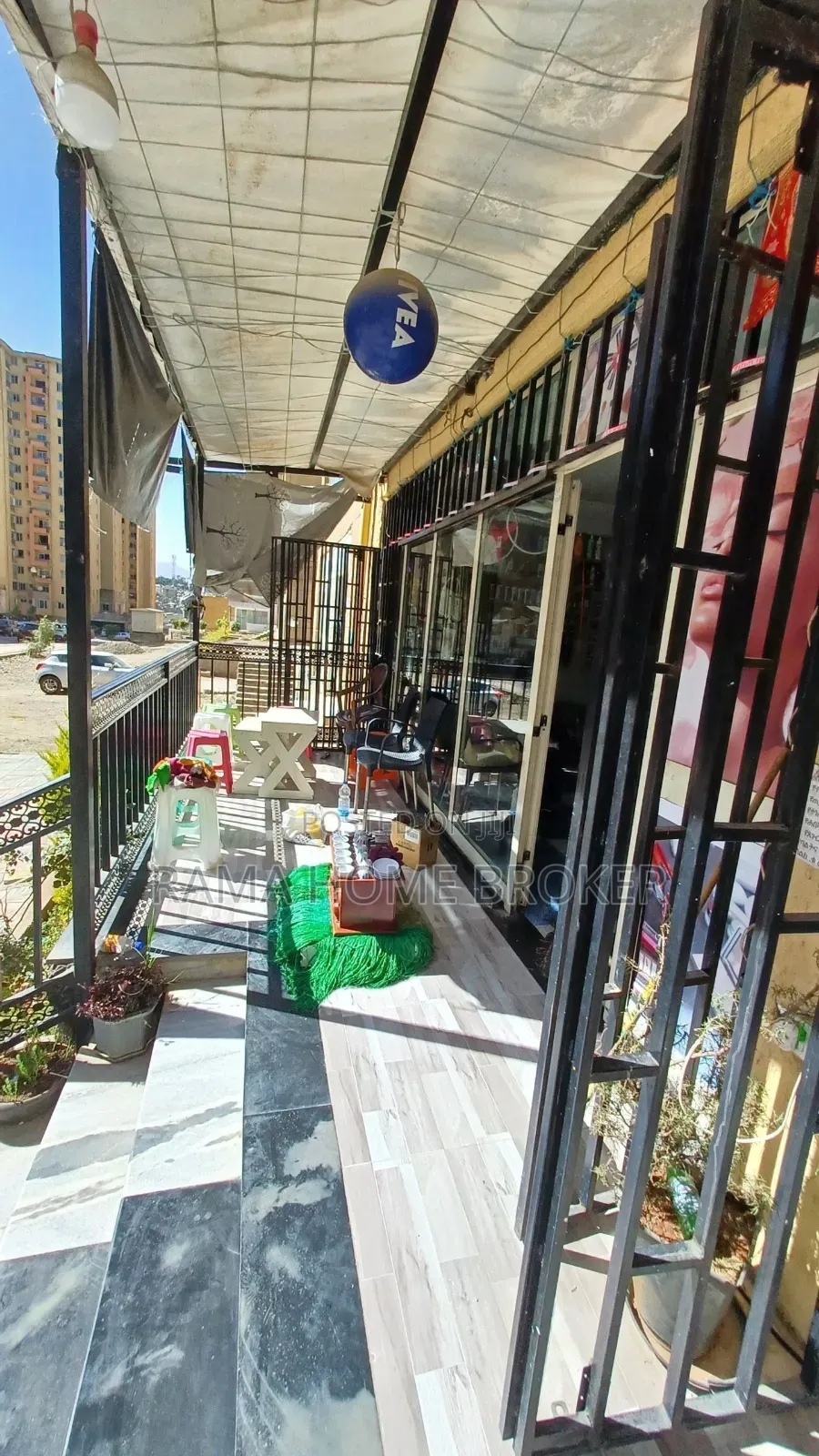 መሀል ቡልቡላ 40/60 ኮንዶሚኒየም የሚሽጥ የንግድ ሱቅ