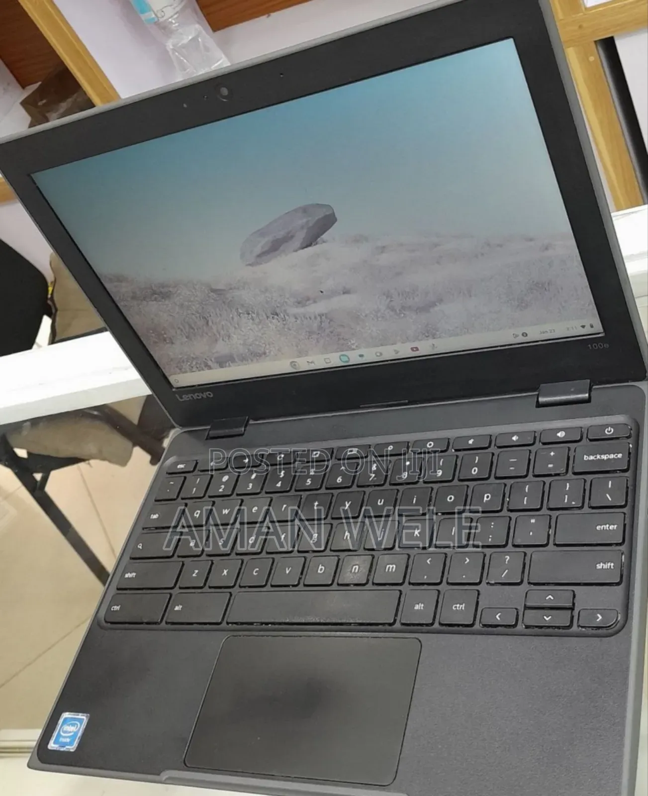 New Laptop Lenovo Chromebook C330 4GB Intel SSD 32GB