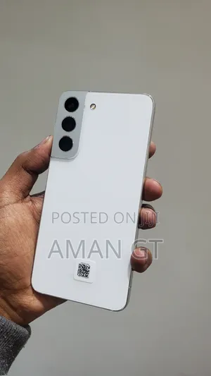 New Samsung Galaxy S22 5G 128 GB White