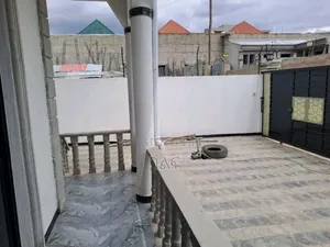 4bdrm Villa in #የሚሸጥቪላ ሰሚት ስፋት 250, Bole for sale