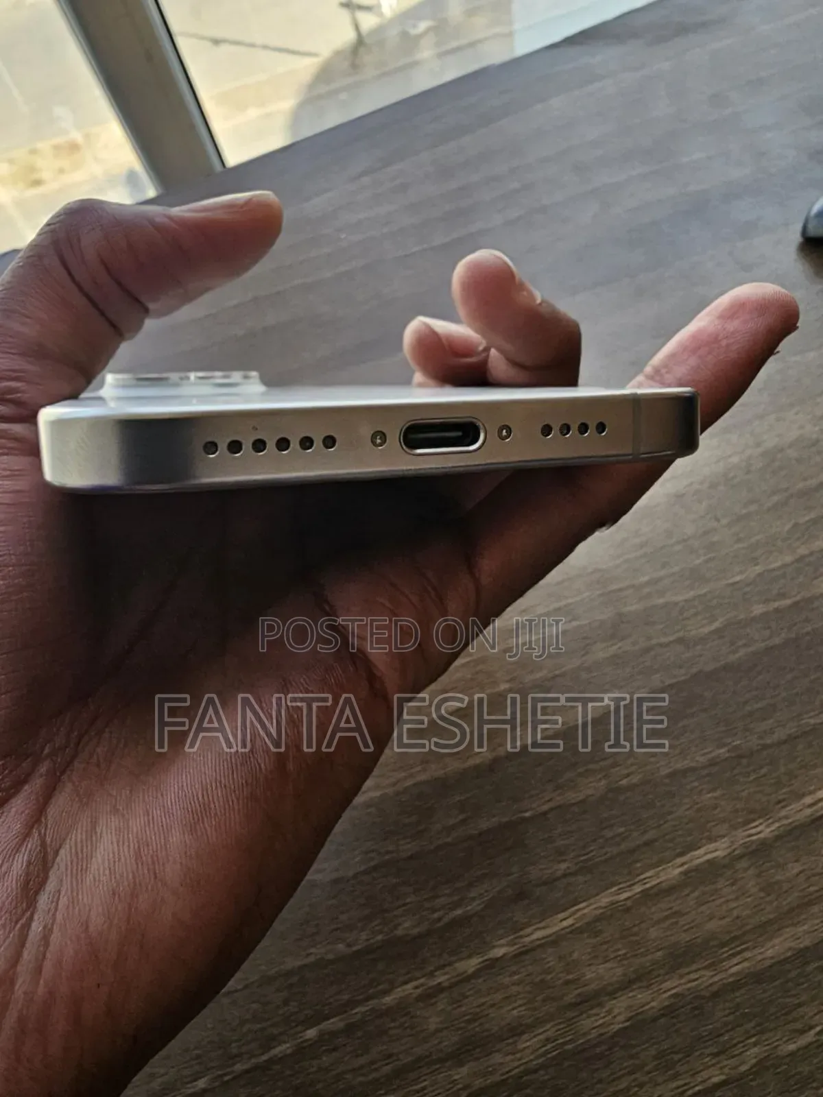 New Apple iPhone 16 Pro Max 256 GB Silver