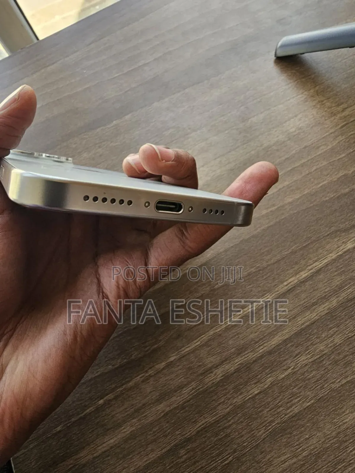 New Apple iPhone 16 Pro Max 256 GB Silver