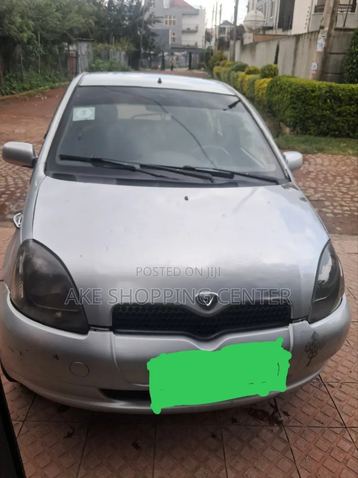 Toyota Vitz 2001 Silver