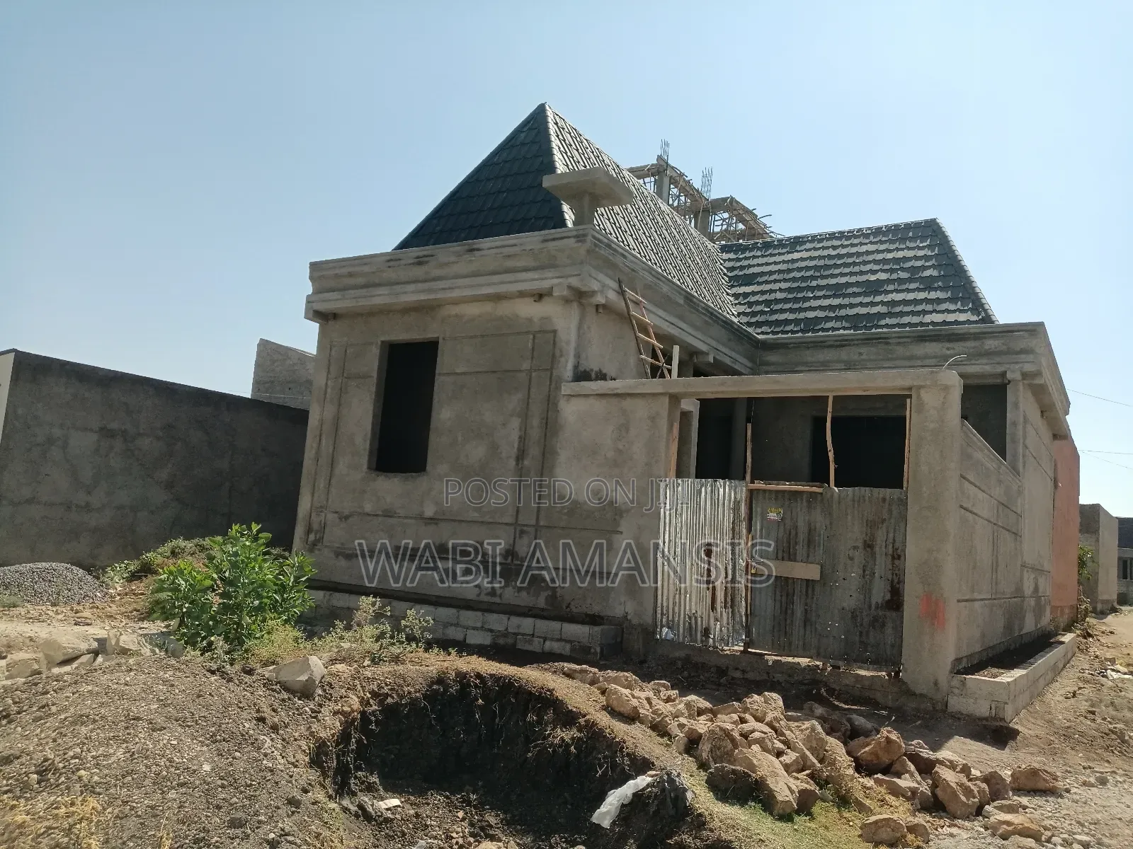 Furnished 5bdrm House in Dukam, East Shewa for sale