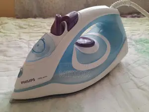 Philips Easyspeed Steam Iron Non-Stick Soleplate 1440 Watts Linished S