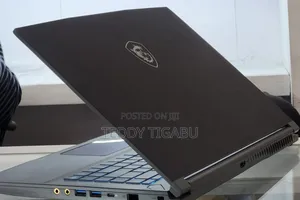 New Laptop MSI 16GB Intel Core I5 SSD 512GB