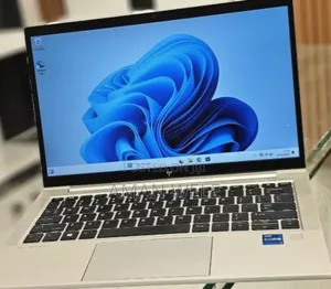 New Laptop HP EliteBook 830 G8 16GB Intel Core I7 SSD 512GB