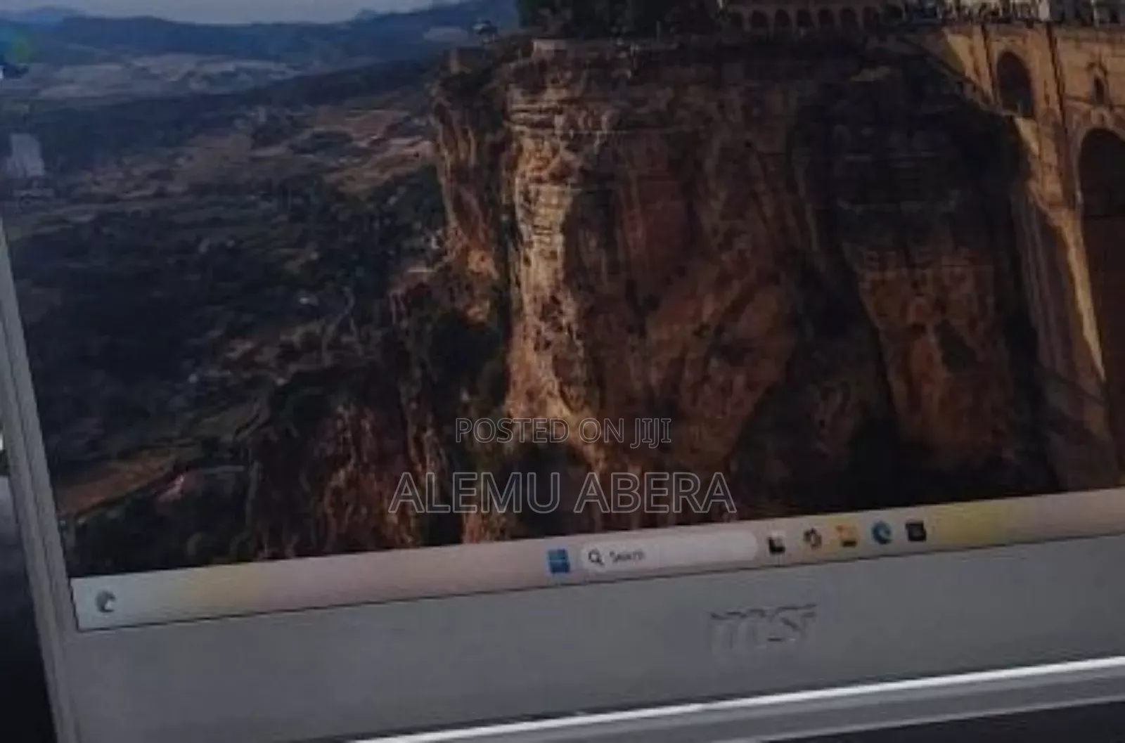 New Laptop MSI 16GB Intel Core I7 SSD 512GB