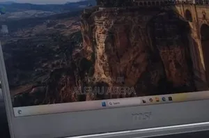 New Laptop MSI 16GB Intel Core I7 SSD 512GB