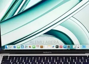 New Laptop Apple MacBook Pro 8GB Apple M2 SSD 256GB