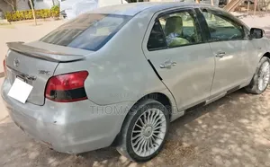 Toyota Yaris 2007 Silver