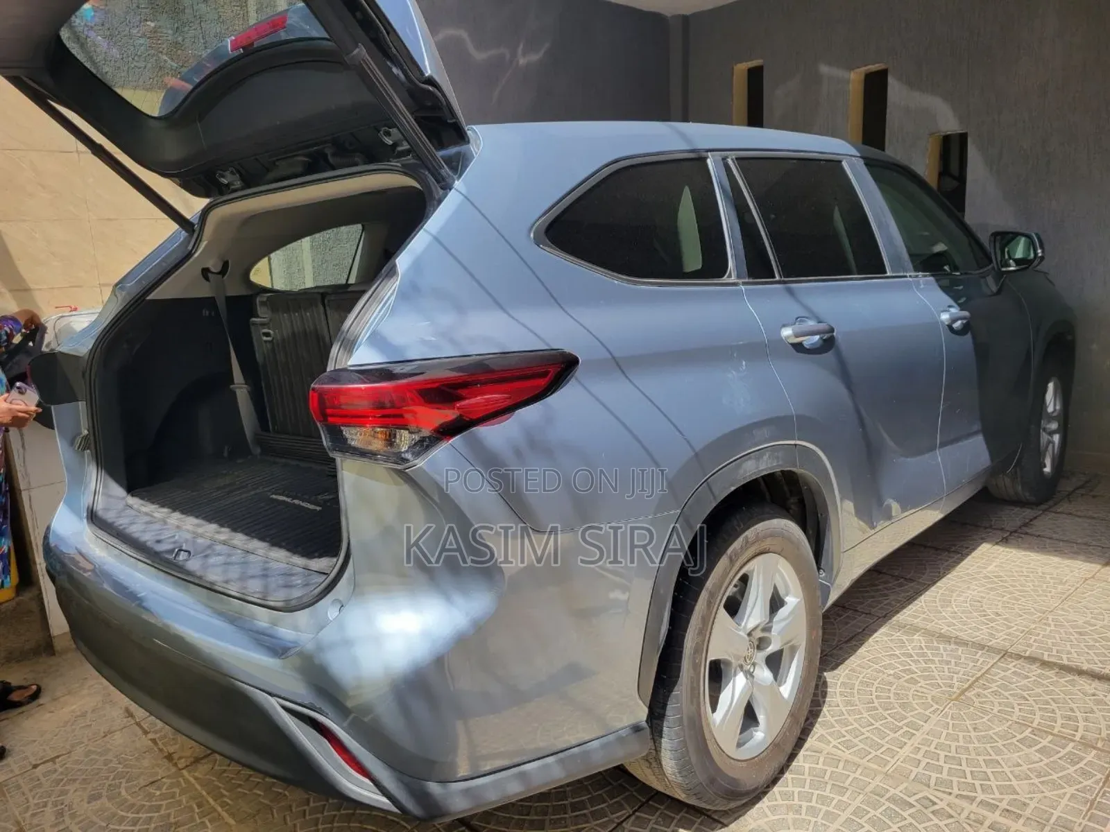 Toyota Highlander Hybrid Limited 2023 Blue