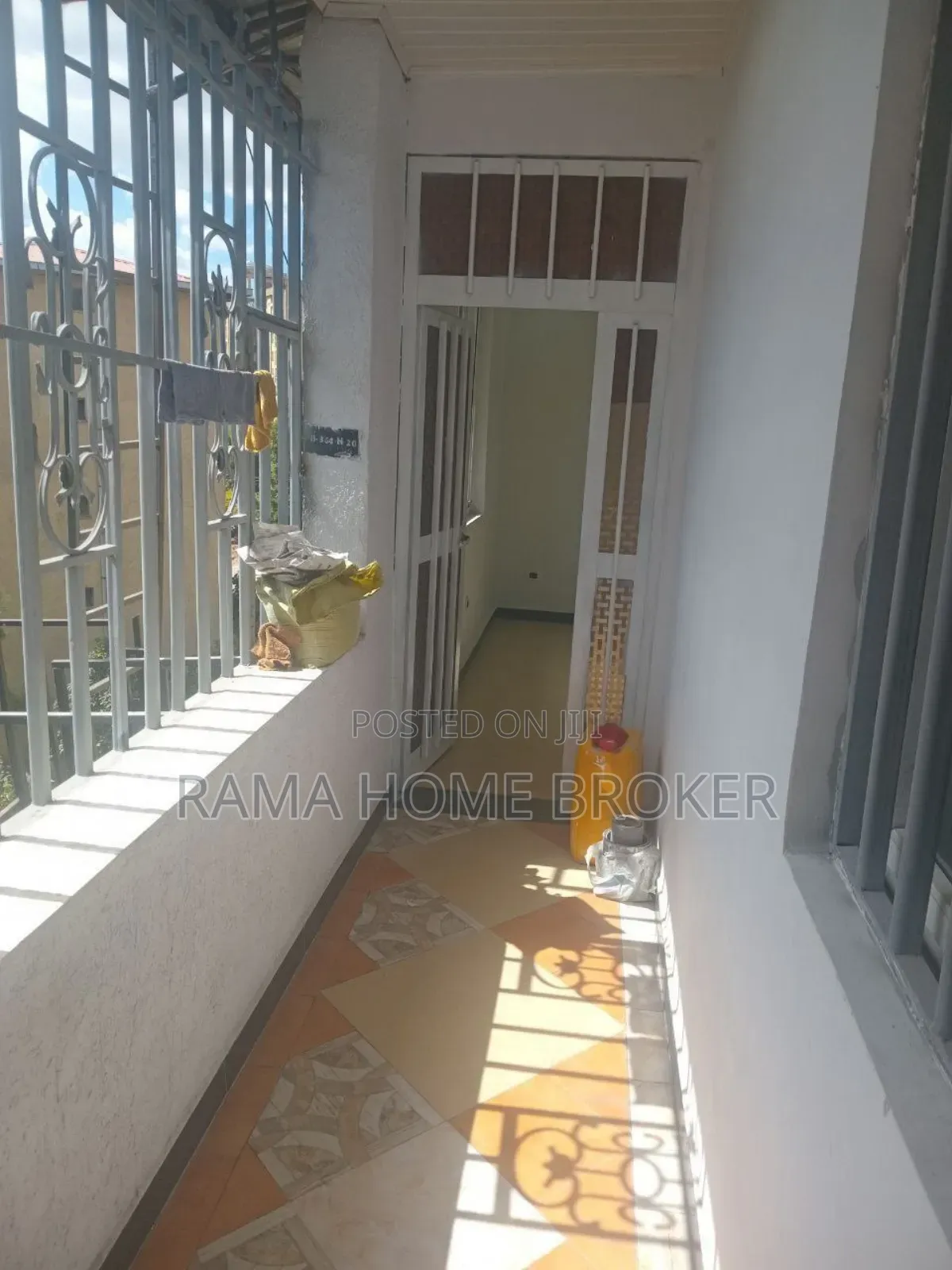 Furnished 2bdrm Condo in ባንክ 3.7 አለበት ወርሀዊ 62, Yeka for sale