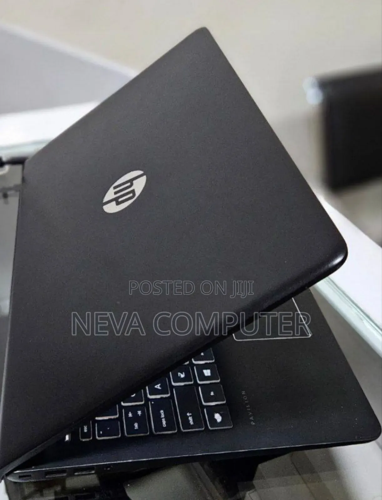 New Laptop HP Pavilion 15 8GB Intel Core I7 SSD 256GB