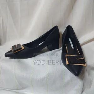 Excellent Condition Youtemei Heels Black