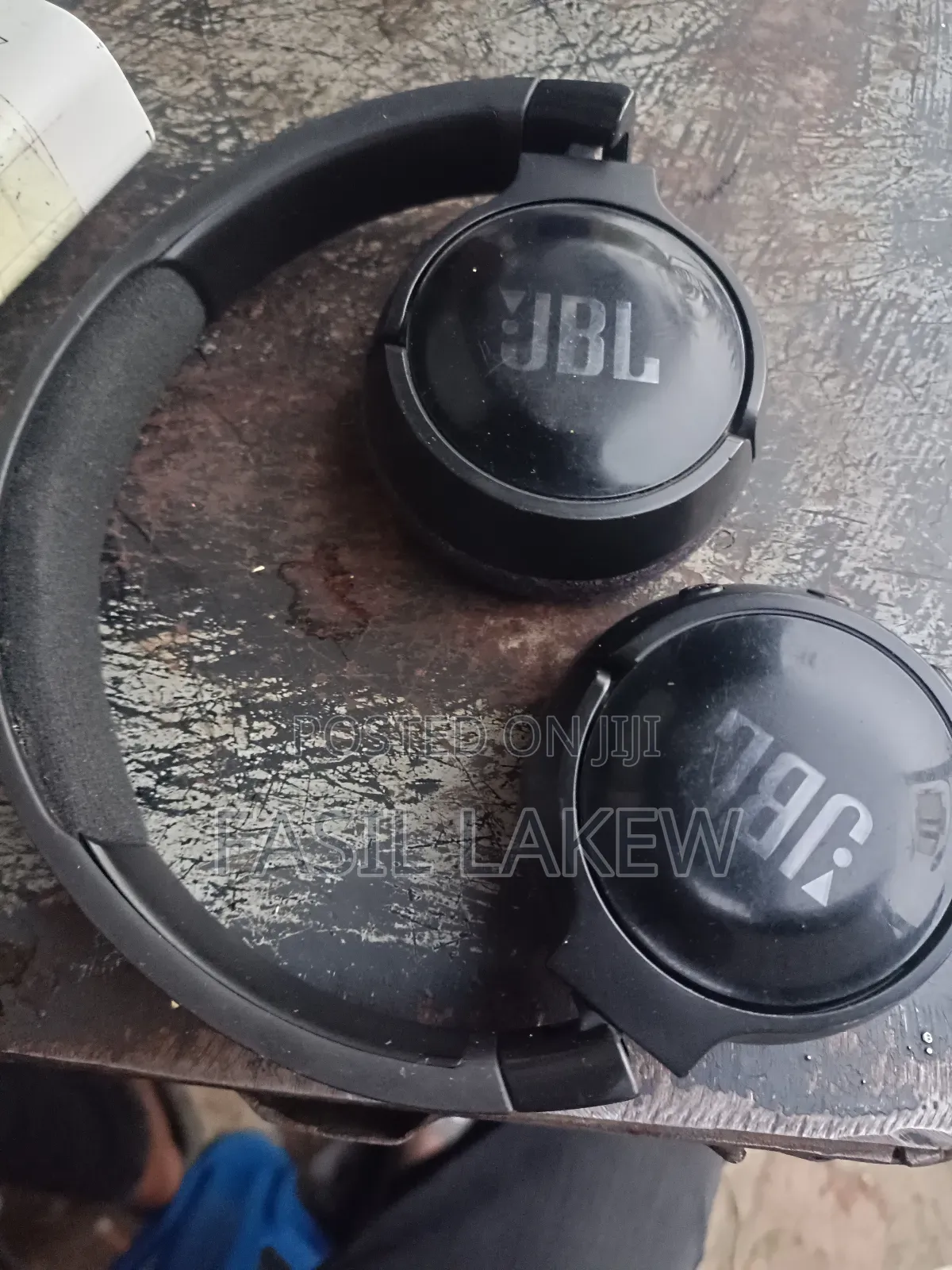 Head Set Slightly Used