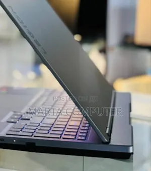 New Laptop Lenovo Legion 5 16GB AMD Ryzen 7 SSD 512GB