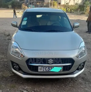 Suzuki Swift 2022 Silver