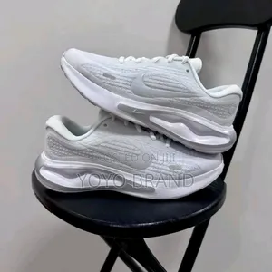 Nike Journey Run Triple White Fashion Shoes