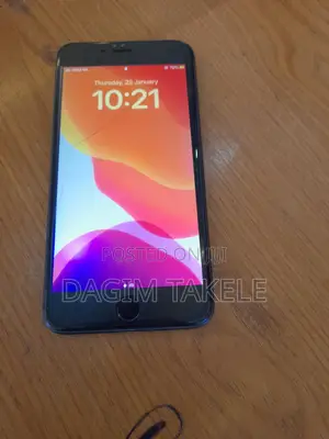 Apple iPhone 8 Plus 64 GB Black